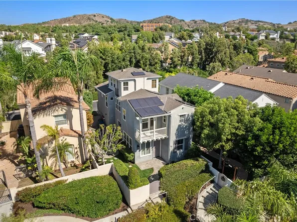 6 Snapdragon St, Mission Viejo, CA 92694