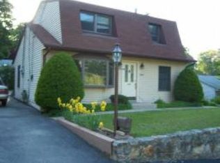 20 Lakeview Ave, Butler, NJ 07405