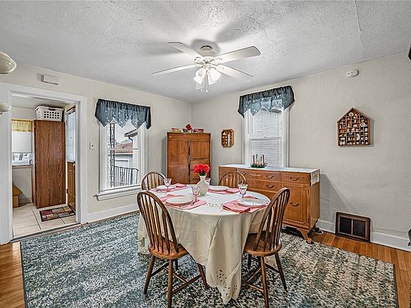 5th image of 522 Tremont Ave