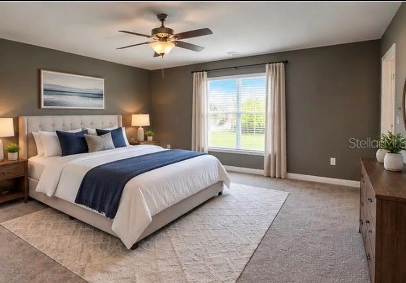4 bed, 2.5 bath, 2633 sqft, $2,450 — Photo 3