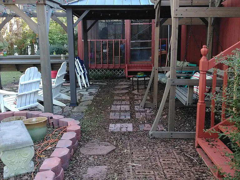 330 McClain Dr — Photo 63
