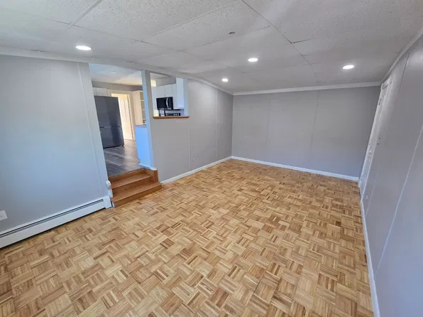 82 Willow, 82 Willow St #5, Augusta, ME 04330