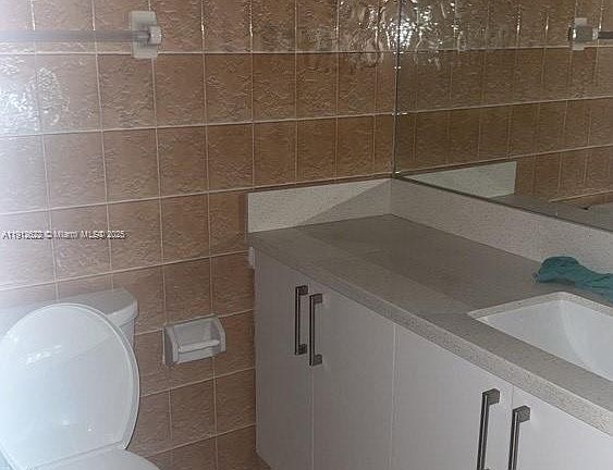 4th image of 18240 NW 41st Pl #2