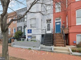 712 4th St SE, Washington, DC 20003