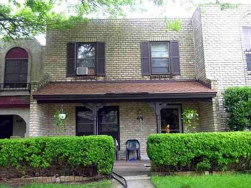 1st image of 416 AMISTAD BLVD #na