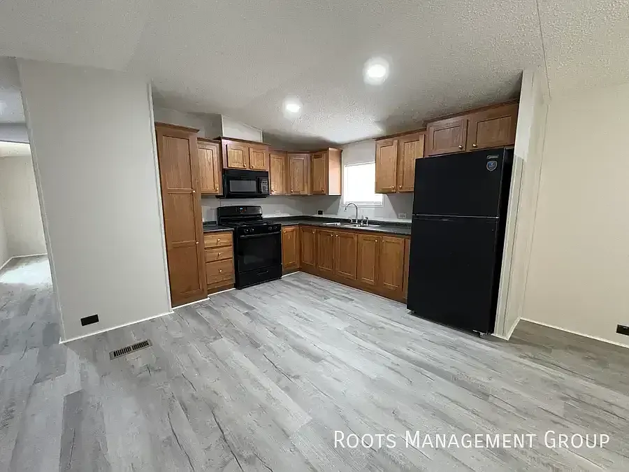 3 Bed 2 Bath Home Available for Lease at The Orchards/Paradise - Apply Now! — Photo 3