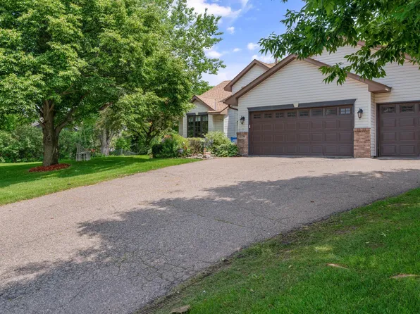 13298 Oakwood Dr, Rogers, MN 55374