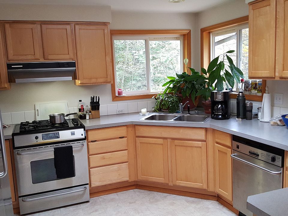 2nd image of 20614 69th Ave NW