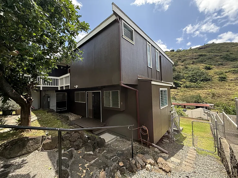 5341 Malu Pl — Photo 2