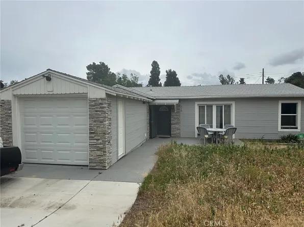 310 Santa Rita Pl, Banning, CA 92220