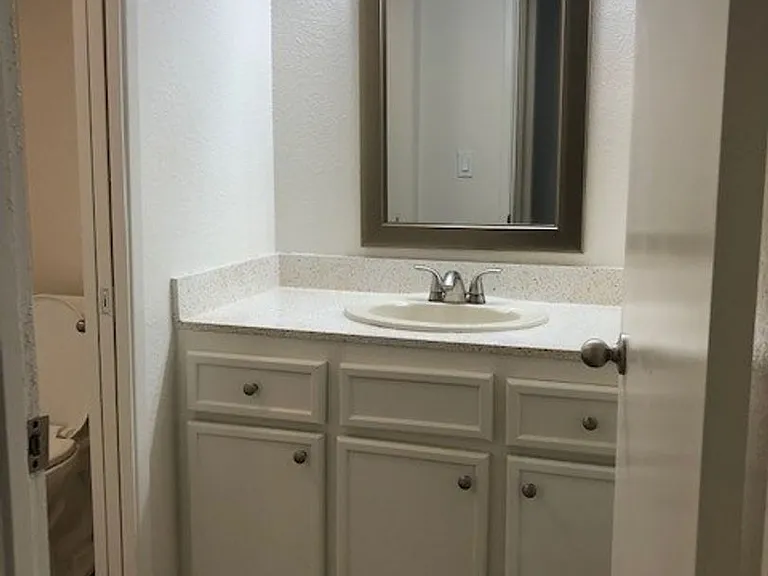 Brandywine Apartments — Photo 38