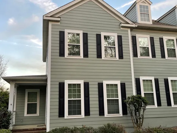 3977 Four Oaks Blvd, Tallahassee, FL 32311