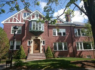 75 Gardner Rd, Brookline, MA 02445