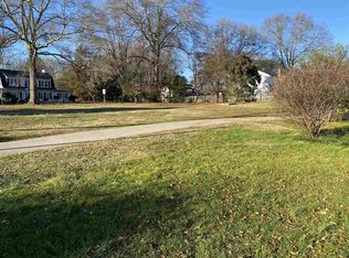 165 Maple St, Cowpens, SC 29330