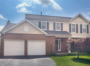 1405 Rock Ridge Ct, Herndon, VA 20170