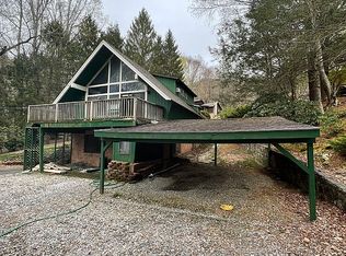 324 Apple Tree Ct, Waynesville, NC 28786