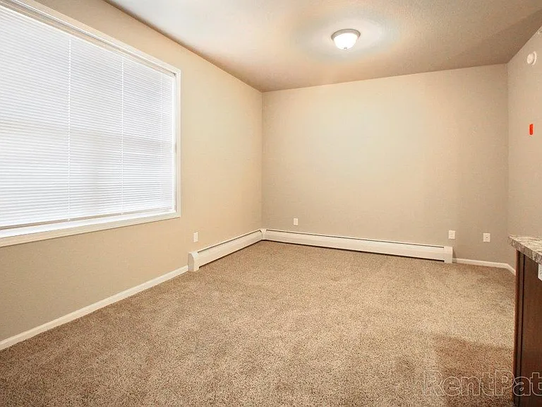 Brookledge Apartments — Photo 20