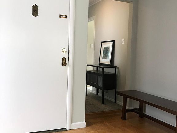 4th image of 3633 Cabrillo St