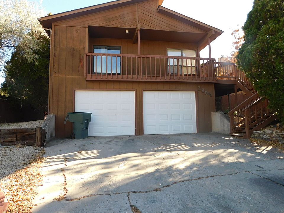 1st image of 380 1/2 Ridge View Dr