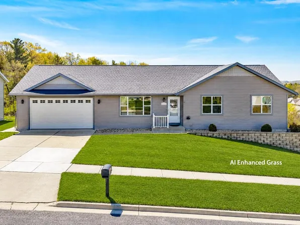 229 Dessa Rain Drive, Reedsburg, WI 53959