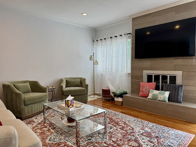115 Chelsea Way — Photo 6