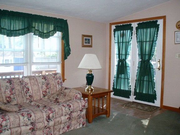 2nd image of 114 Homestead Ave