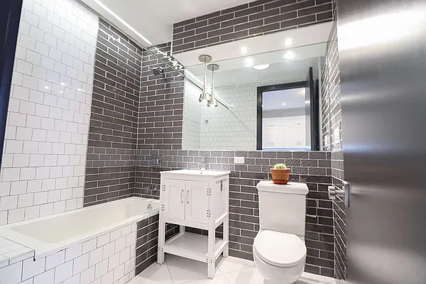 Rented by Lofts and Flats LLC | media 38