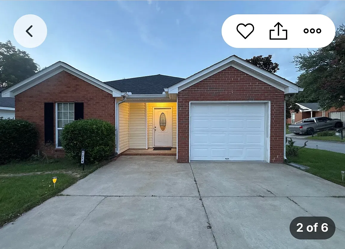 3 bed, 1350 sqft, $1,750 — Photo 1