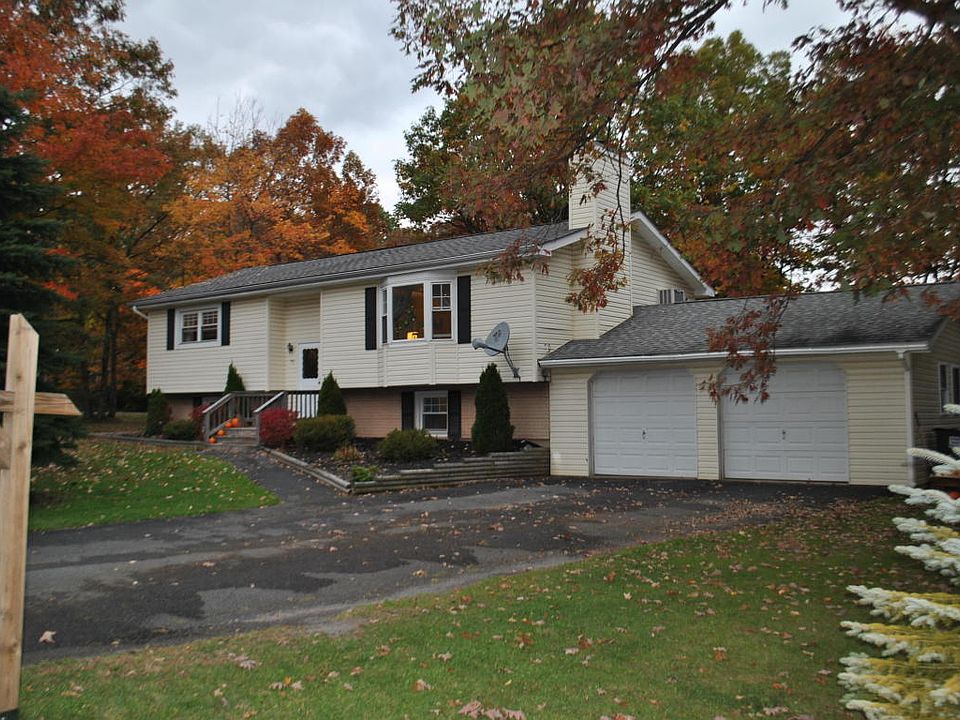1st image of 49 Mountain Dr