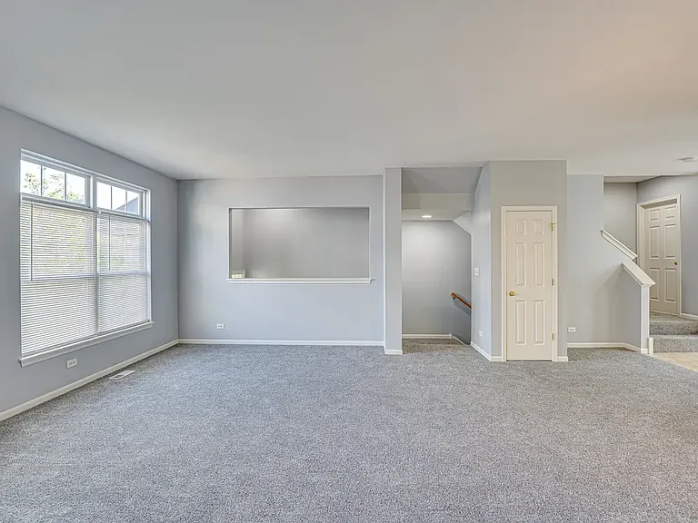 3355 Kentshire Cir — Photo 21