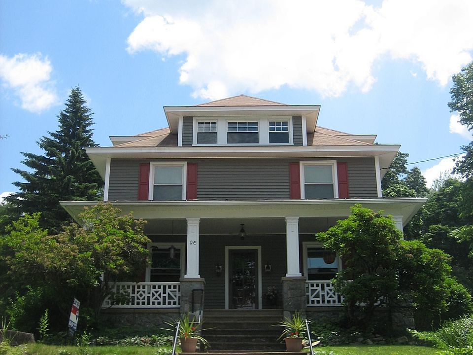 Front Exterior View