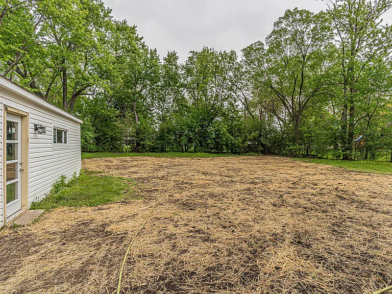 1055 N Bluebonnet Ln — Photo 27