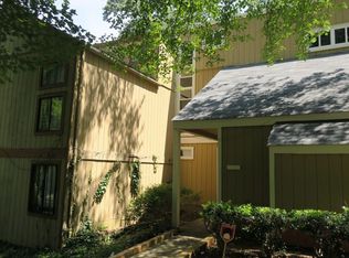 3483 Cobbs Ferry Dr, Decatur, GA 30032