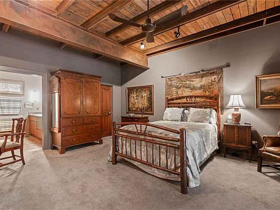 4th image of 614 N Park Ave