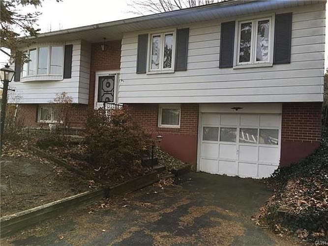 1st image of 4050 Summit Ave