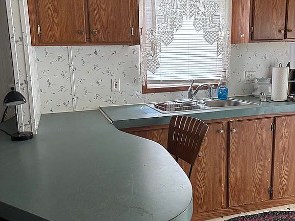 2nd image of 249 Bradley Rd