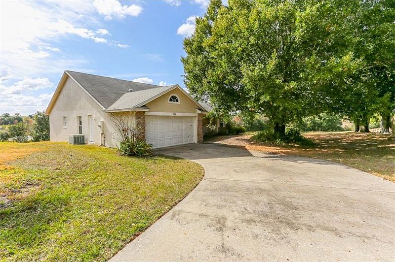 1st image of 754 Lake Como Dr