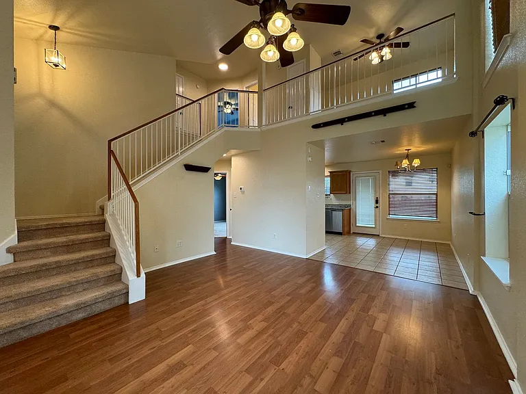 4700 Causeway Ct — Photo 2