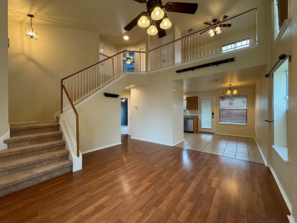 Building Photo - 4700 Causeway Ct
