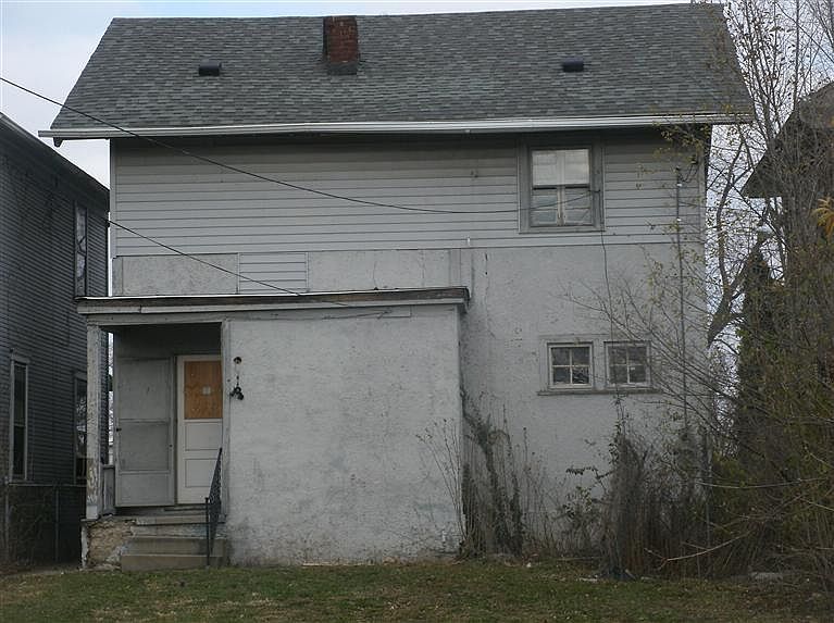 1st image of 330 Bolander Ave