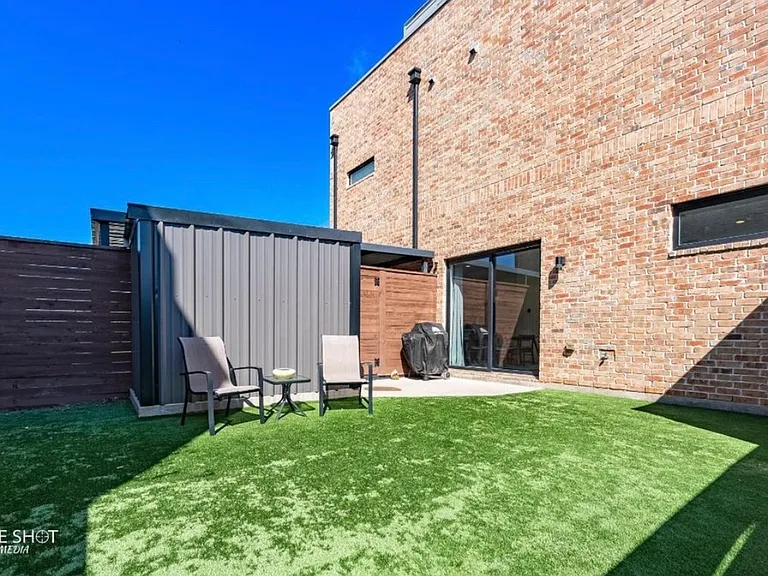 718 Orange St — Photo 5