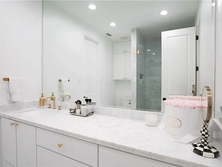 919 Lucia Dr — Photo 9