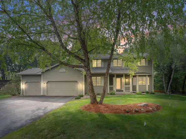 13312 Commonwealth Dr, Burnsville, MN 55337
