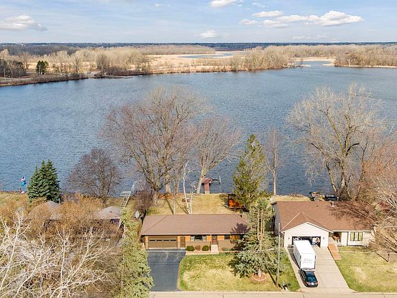 2nd image of 1545 Peltier Lake Dr