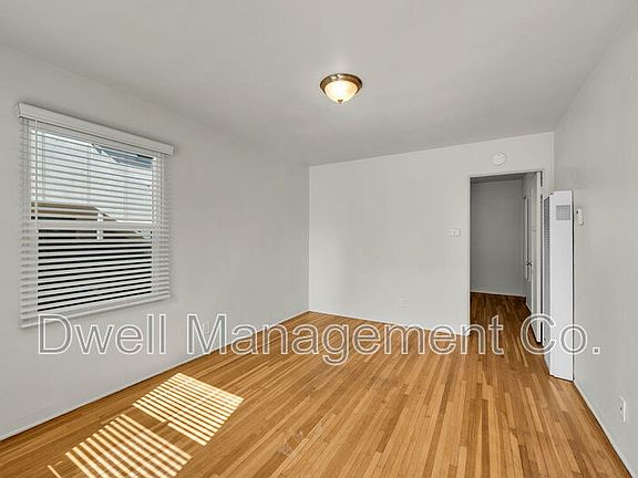 2nd image of 2174 Bacon St