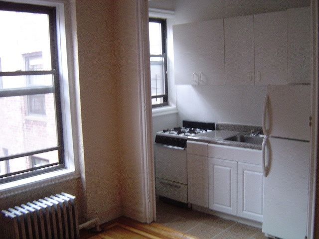 2nd image of 2300 Ocean Ave APT 5D