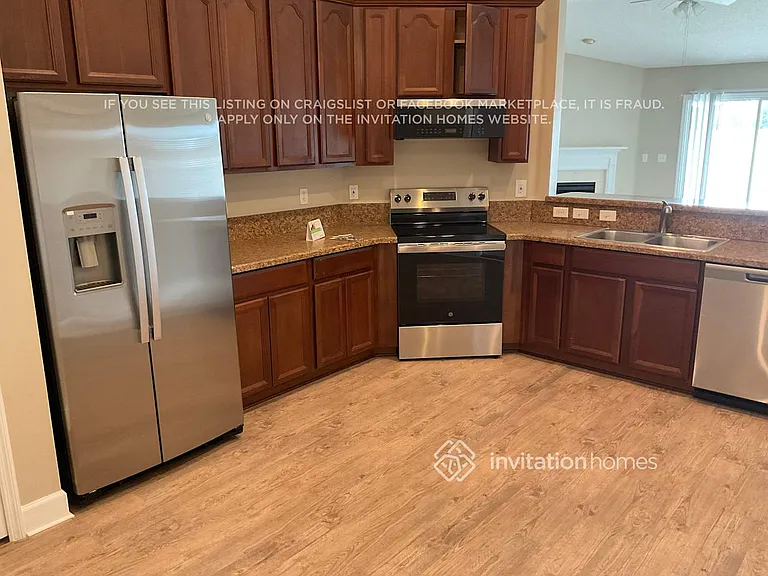 2312 Bonnie Lakes Dr — Photo 8