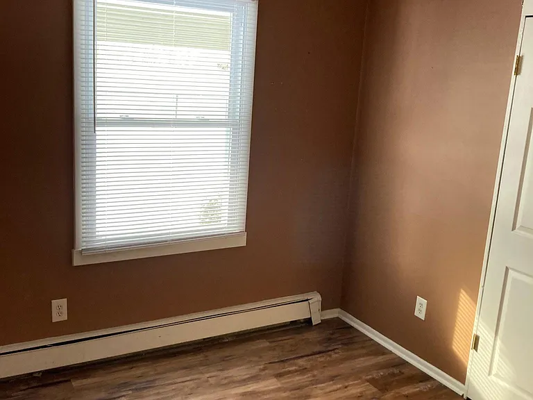 164 Comet St #5 — Photo 14