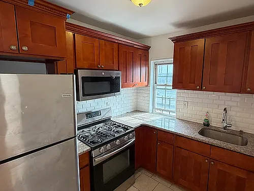 1000 Boynton Ave #3 Photo 1