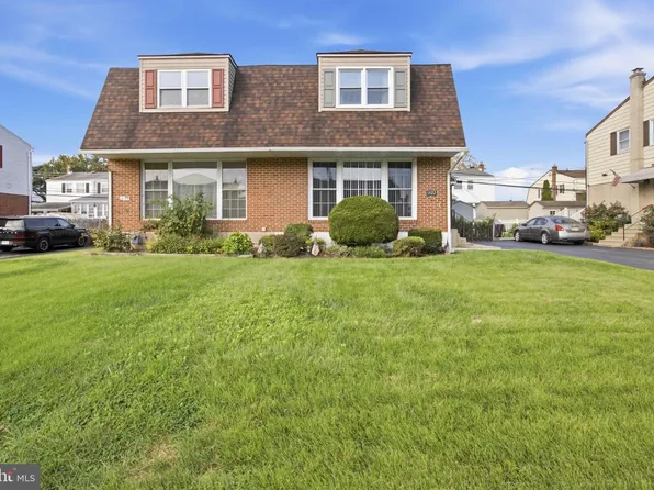 1422 Greenway Rd, Swarthmore, PA 19081